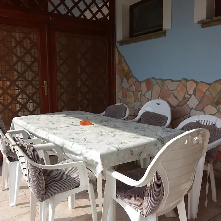 In Balatonmariafürdo 19326 Ferienhaus *
