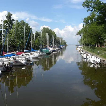 In Balatonmariafürdo 19326 Balatonmáriafürdő